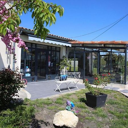 Hotel L'Etoile D'Adour Aire-sur-lʼAdour Exterior foto